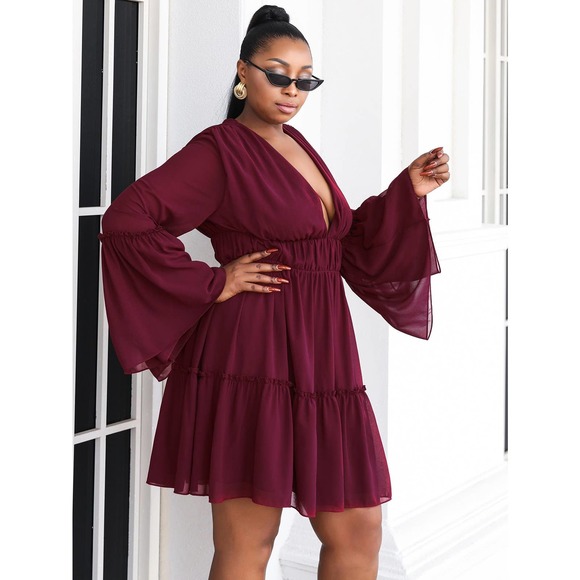 Plus Size Flare Sleeve Plunge Mini Dress - Picture 4 of 6